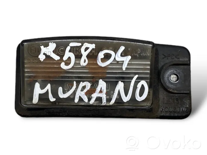 Nissan Murano Z50 Lampa oświetlenia tylnej tablicy rejestracyjnej 