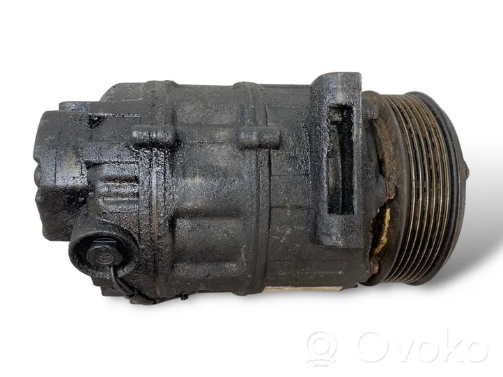 Renault Laguna III Ilmastointilaitteen kompressorin pumppu (A/C) 8200561276