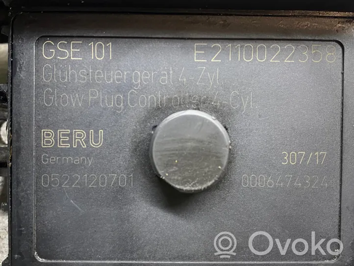 BMW X3 E83 Hehkutulpan esikuumennuksen rele E2110022358