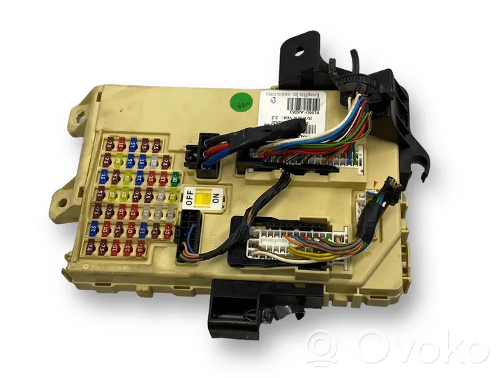 Hyundai i30 Kit centralina motore ECU e serratura 0281019084