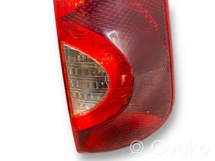 Nissan Note (E11) Lampa tylna 263300R