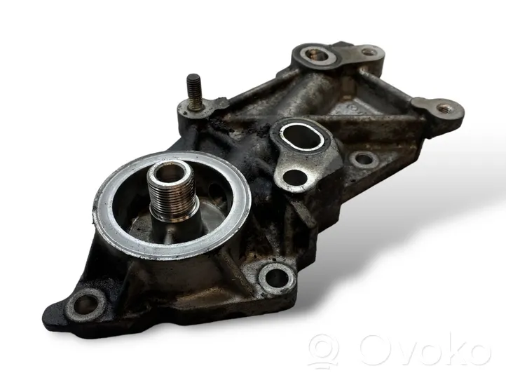 Mazda 6 Supporto di montaggio del filtro dell’olio R2AA14311