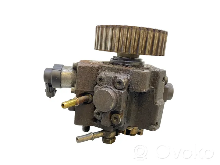 Renault Megane II Fuel injection high pressure pump 8200561664