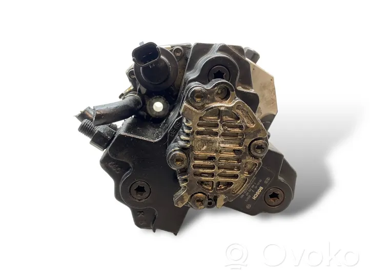 Volvo XC90 Pompe d'injection de carburant à haute pression 8689591