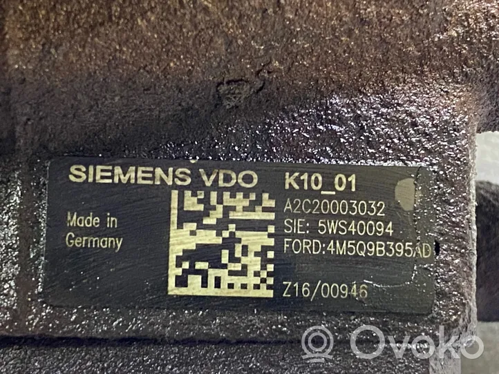 Ford Mondeo MK IV Pompa ad alta pressione dell’impianto di iniezione 4M5Q9B395AD