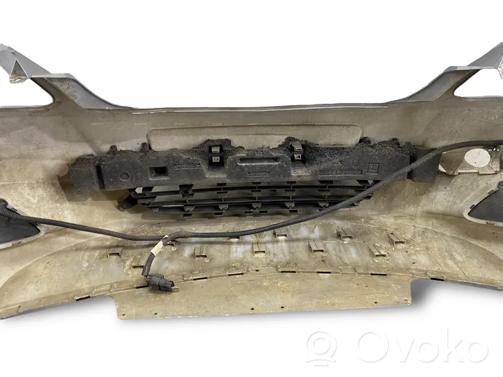 Opel Zafira B Front bumper 