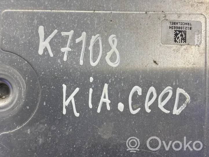 KIA Ceed Calculateur moteur ECU 0281015438