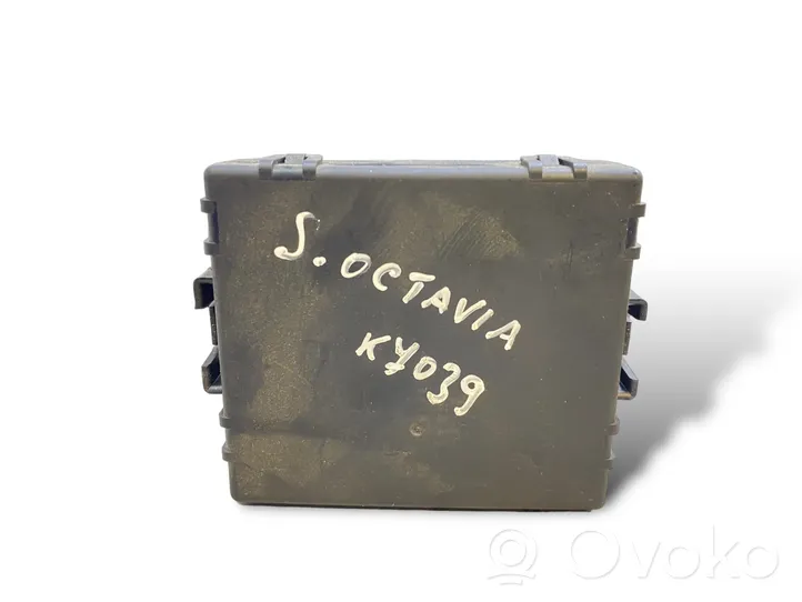 Skoda Octavia Mk3 (5E) Kit calculateur ECU et verrouillage 04L907309B