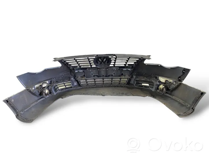 Volkswagen PASSAT B6 Front bumper 