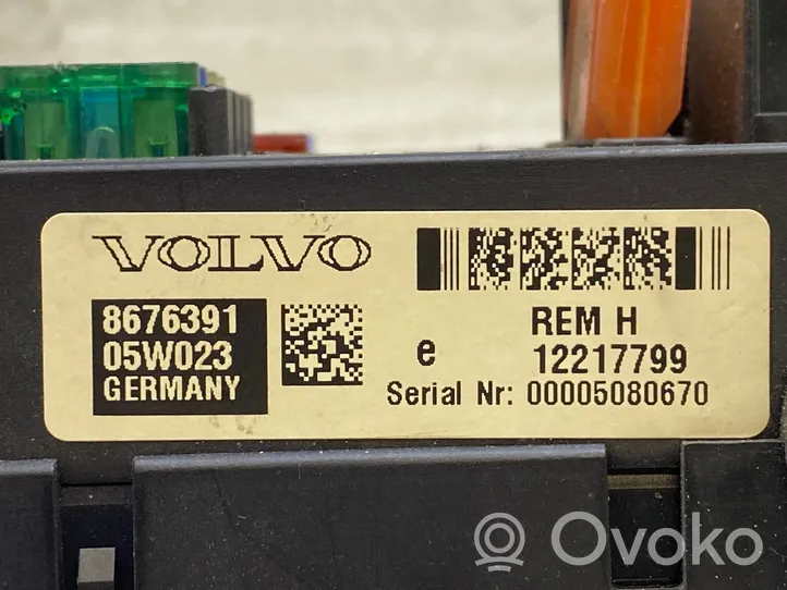 Volvo XC90 Aizdedzes ECU komplekts 8676391