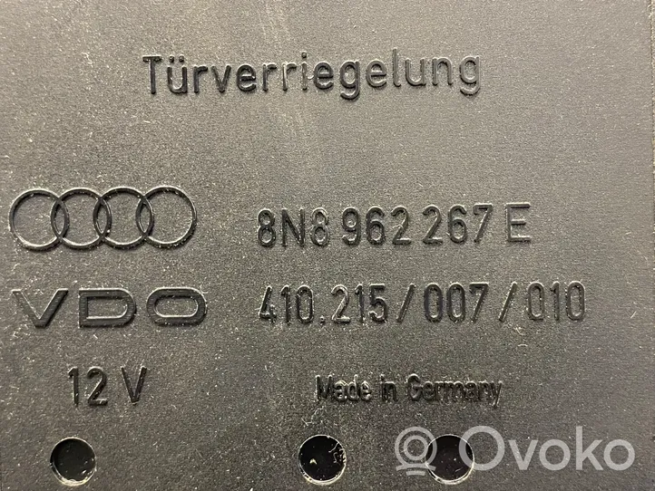 Audi TT Mk1 Moottorinohjausyksikön sarja ja lukkosarja 8N0906018CS