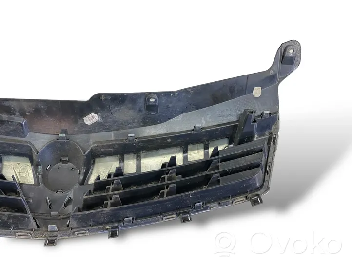 Opel Astra H Rejilla superior del radiador del parachoques delantero 461088395