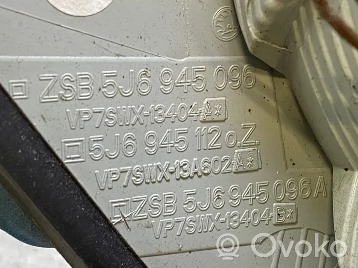 Skoda Fabia Mk2 (5J) Luci posteriori 5J6945096A