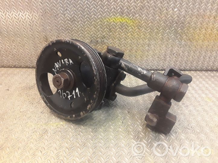 Nissan NP300 Power steering pump 