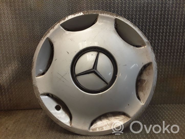 Mercedes-Benz C W202 R12 wheel hub/cap/trim 2024010024