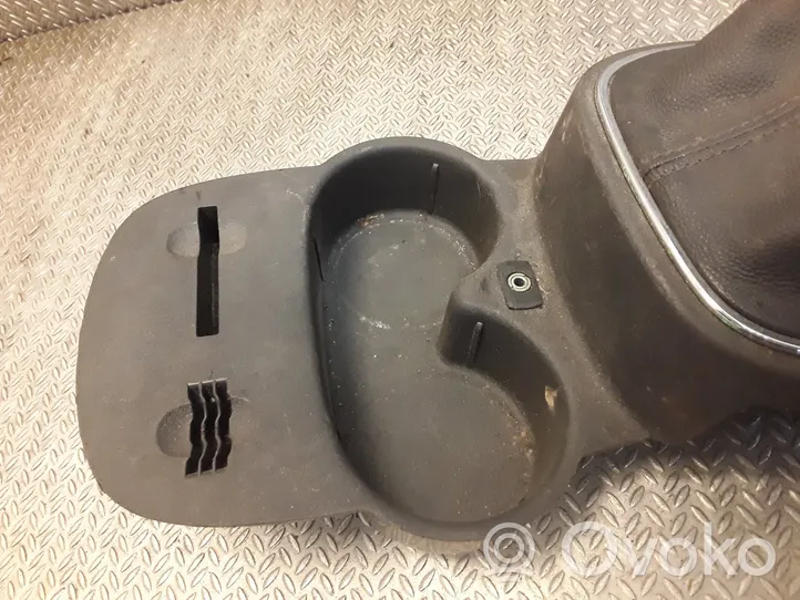 Opel Corsa D Vaihteenvalitsimen kehys verhoilu muovia 13254966