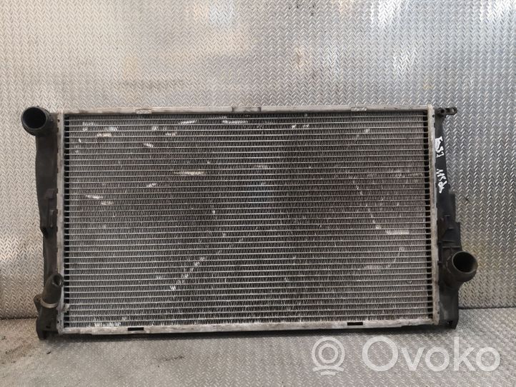 BMW 1 E81 E87 Radiateur de refroidissement 7788903