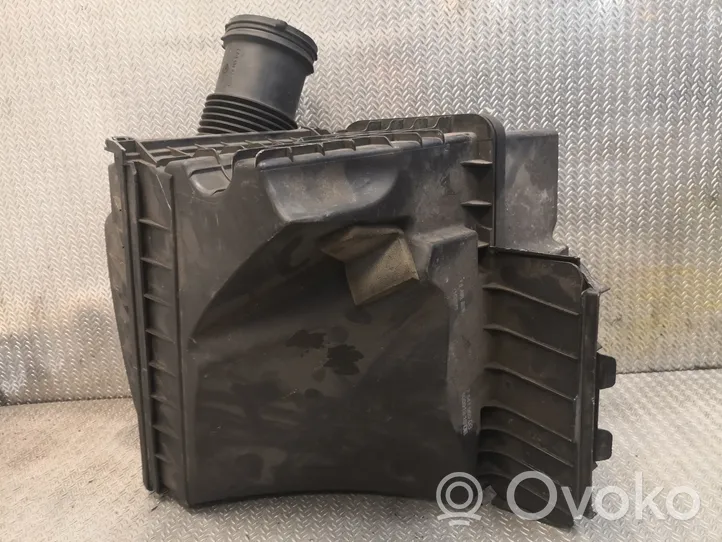 BMW 7 E65 E66 Boîtier de filtre à air 7500550