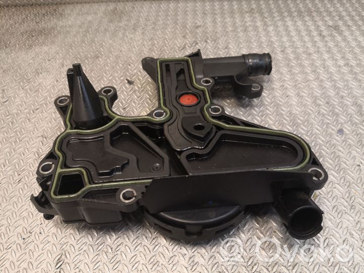 Audi A3 S3 8P Separatore dello sfiato dell’olio 06H103495