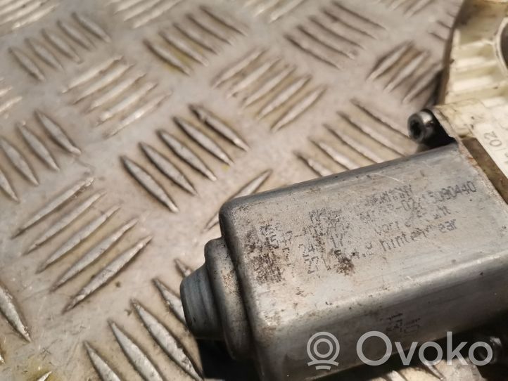 BMW 5 F10 F11 Fensterhebermotor Tür vorne 7248172