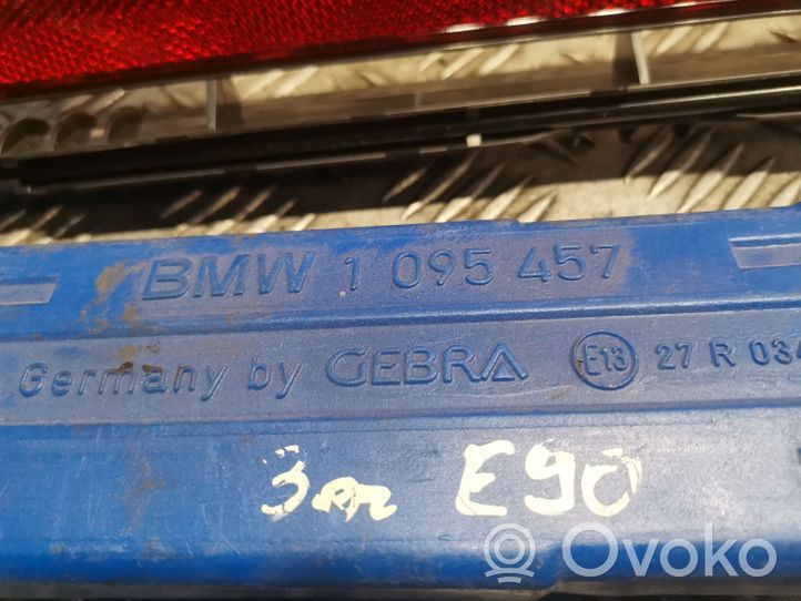 BMW 3 E90 E91 Cassetta degli attrezzi 1095457