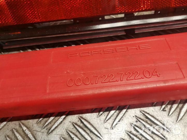 Porsche Boxster 986 Cassetta degli attrezzi 00072272204
