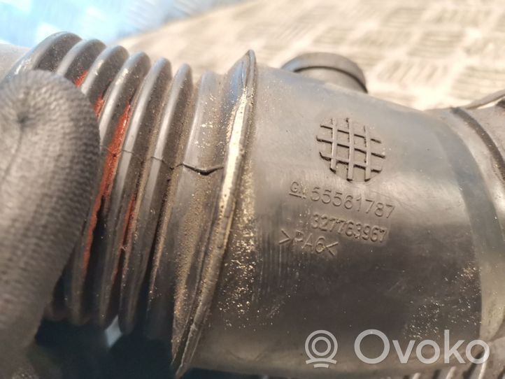 Opel Insignia A Cabin air duct channel 55561787