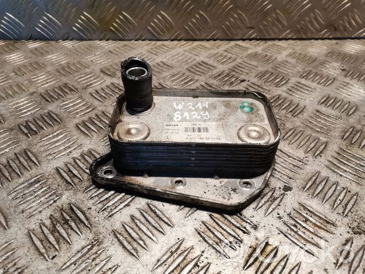 Mercedes-Benz E W211 Radiatore dell’olio trasmissione/cambio 6111880301