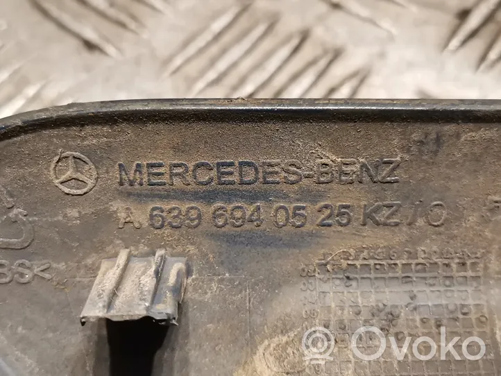 Mercedes-Benz Vito Viano W639 Altra parte della carrozzeria 6396940525