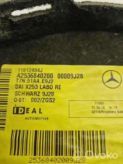 Mercedes-Benz GLC C253 Tavaratilan sivuverhoilu A2536840200