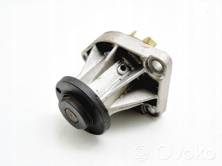 Opel Vectra C Water pump 