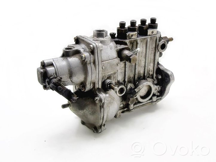 Mercedes-Benz COMPAKT W115 Fuel injection high pressure pump 0400114043