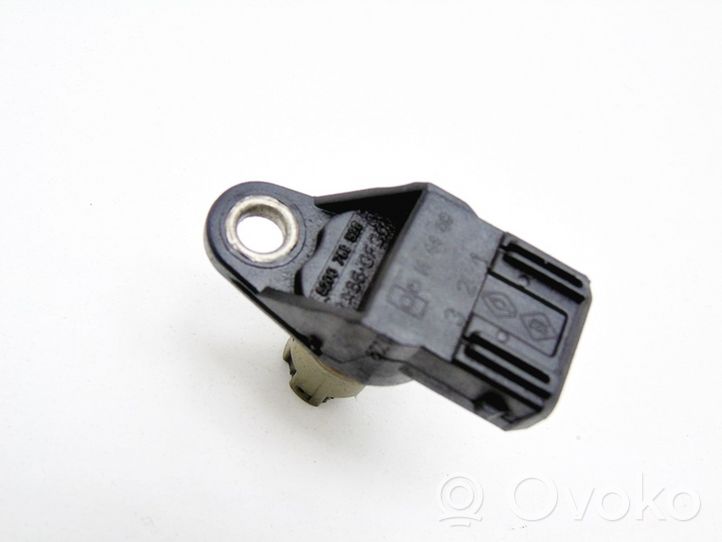 Renault Master II Crankshaft position sensor 8200789528