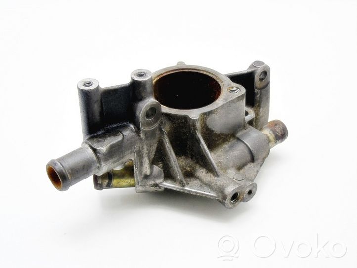 Opel Corsa C Thermostat/thermostat housing 