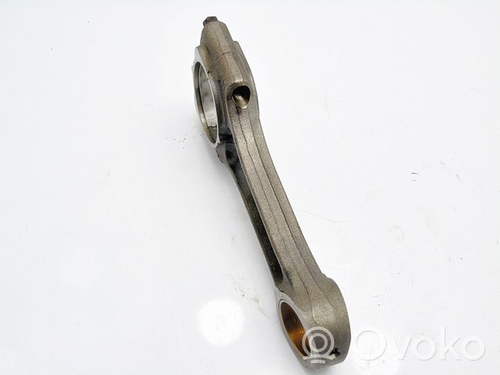 Opel Vectra B Connecting rod/conrod 