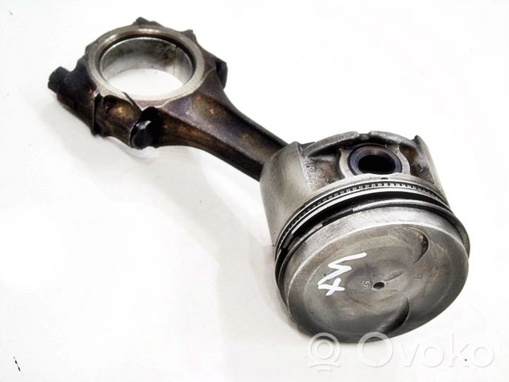 Peugeot 309 Piston 