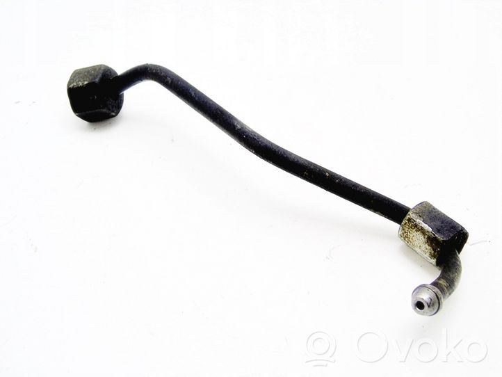 Opel Corsa C Fuel injector supply line/pipe 