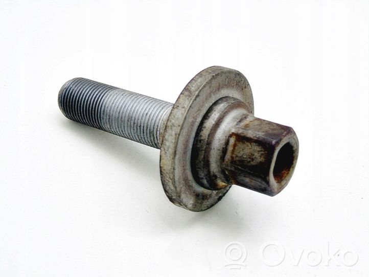 KIA Sportage Nuts/bolts 