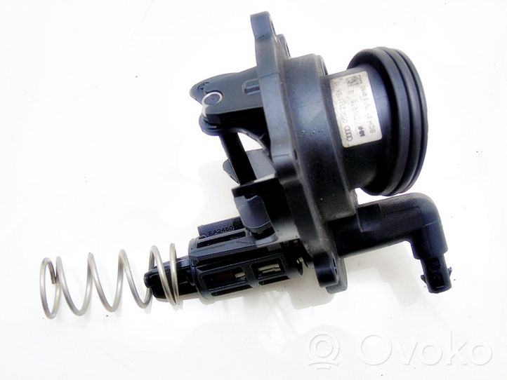 Audi Q7 4M Termostat / Obudowa termostatu 059121111BK