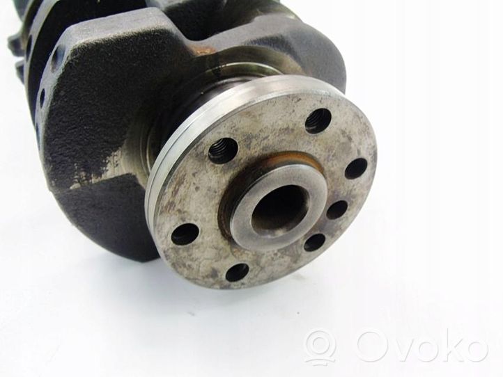 Opel Vectra A Vilebrequin du moteur 90234696