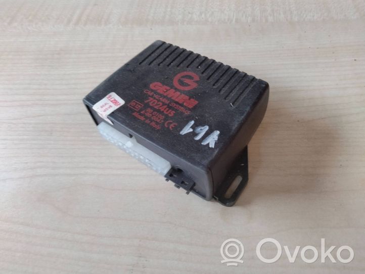 Nissan Patrol Y61 Boîtier module alarme A000047