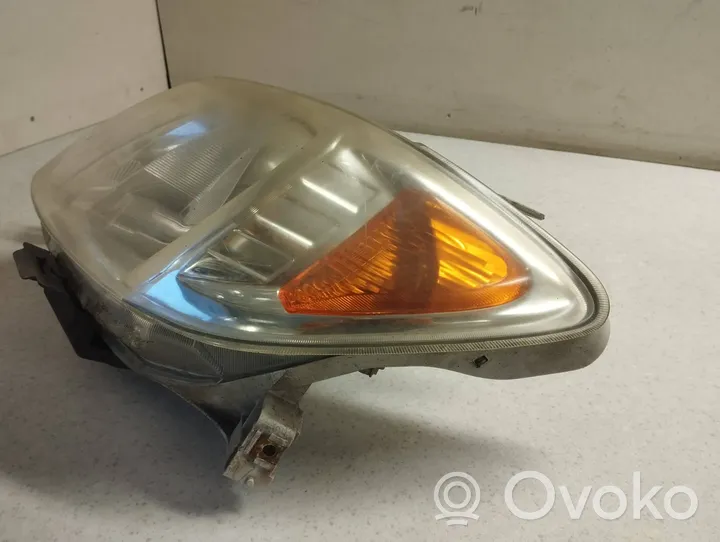 Toyota Hilux (AN10, AN20, AN30) Lampa przednia 10016517