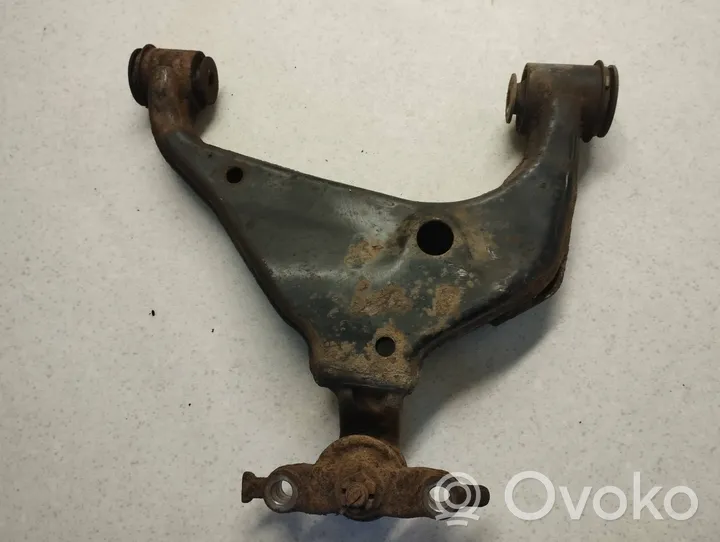 Toyota Hilux (AN10, AN20, AN30) Braccio di controllo sospensione anteriore inferiore/braccio oscillante 