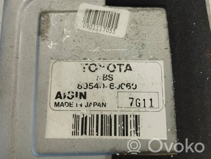 Toyota Land Cruiser (HDJ90) ABS-ohjainlaite/moduuli 8954060060