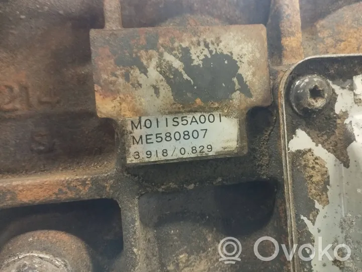 Mitsubishi Pajero Mechaninė 5 pavarų dėžė M011S5A001