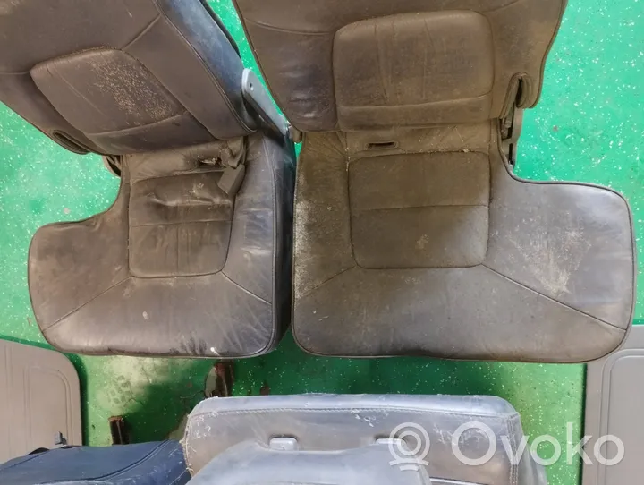 Mitsubishi Pajero Set interni 