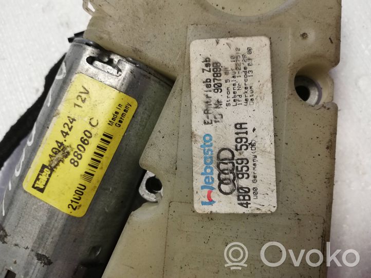 Audi A4 S4 B5 8D Motore/attuatore 4B0959591A