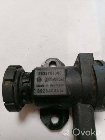 Citroen Berlingo Turbo solenoid valve 9635704380