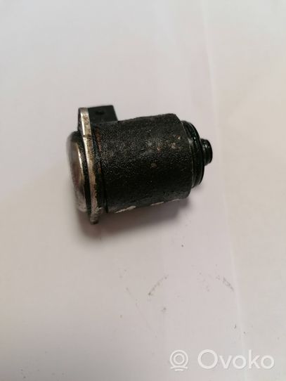 BMW 7 E65 E66 Hydraulisen servojärjestelmän paineventtiili 7039442