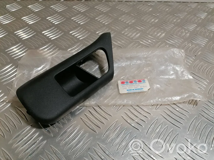 Volkswagen Golf III Altro elemento di rivestimento della portiera anteriore 1H0837247H